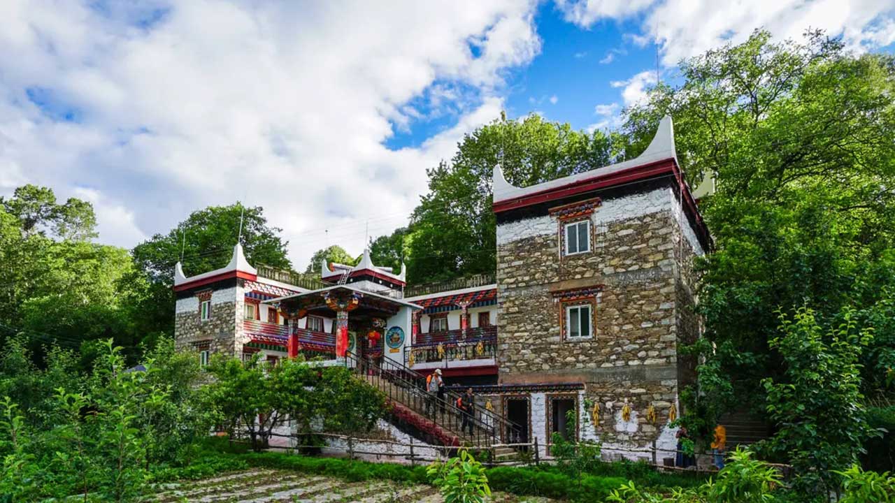 迭部賽雍藏寨 迭部賽雍藏寨.jpg