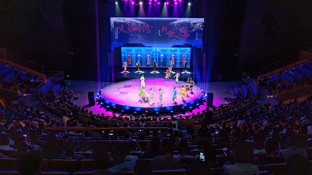 四川省文化館(南區(qū))新館舞臺劇.jpg