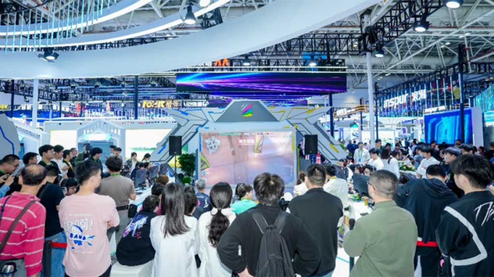 第八屆數(shù)字中國建設(shè)峰會(huì)現(xiàn)場展區(qū).jpg
